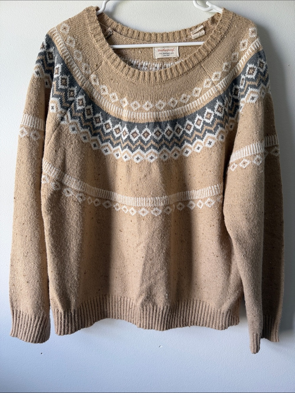 Vintage Weatherproof Tan Fair Isle Crewneck Sweater with White & Gray Accents